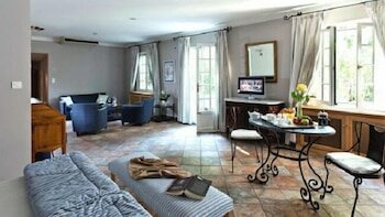 Фото Best Western La Magnaneraie