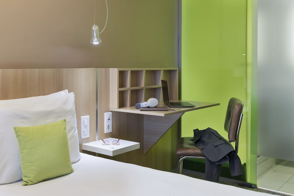 Фото Mercure Paris Gare du Nord La Fayette Hotel