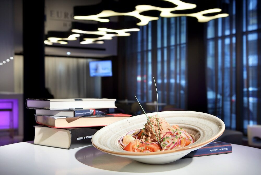 Фото Eurostars Book Hotel