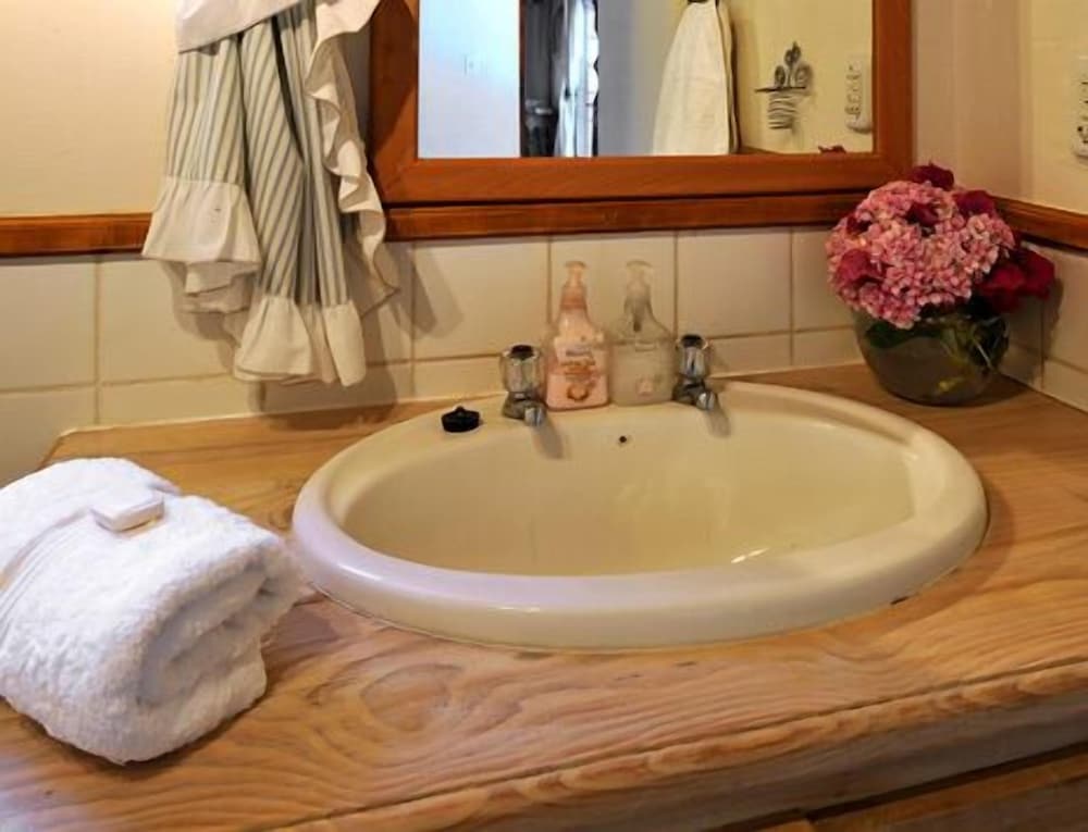 Фото Little Willow Brooke Franschhoek