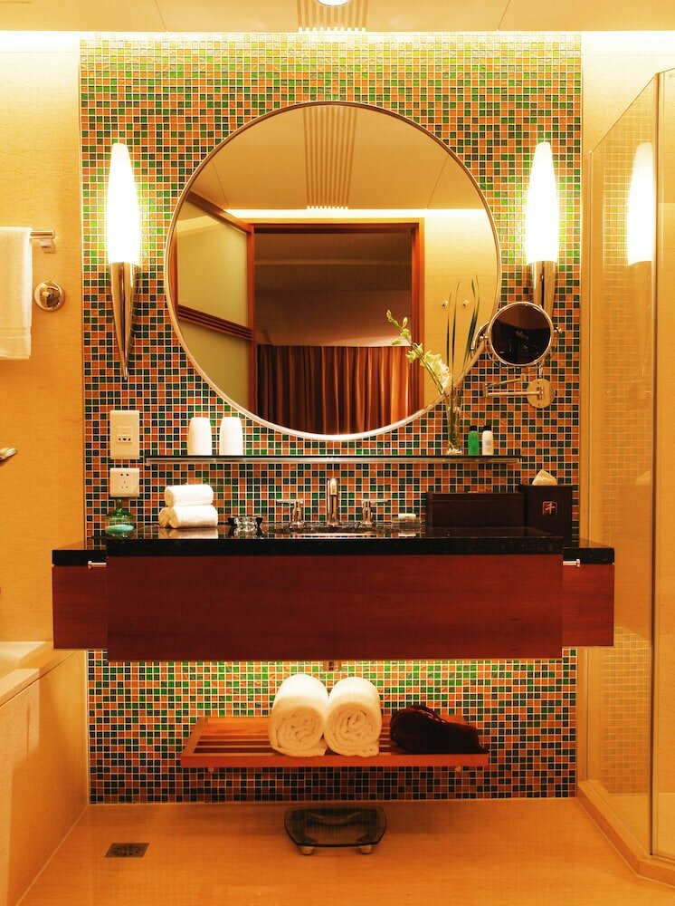 Фото Renaissance Wuhan