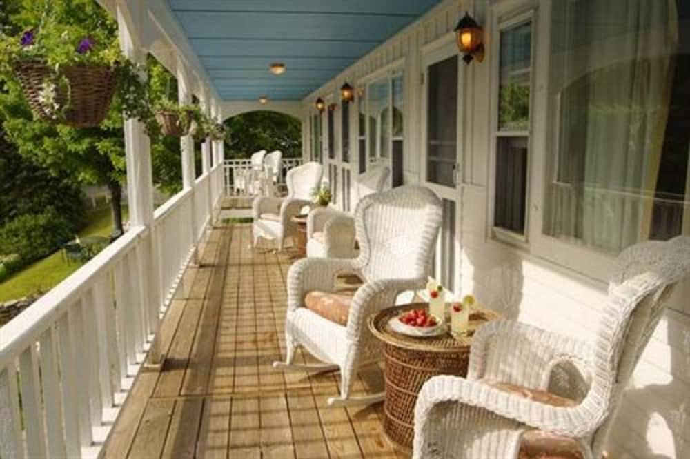 Фото Deerhill Inn