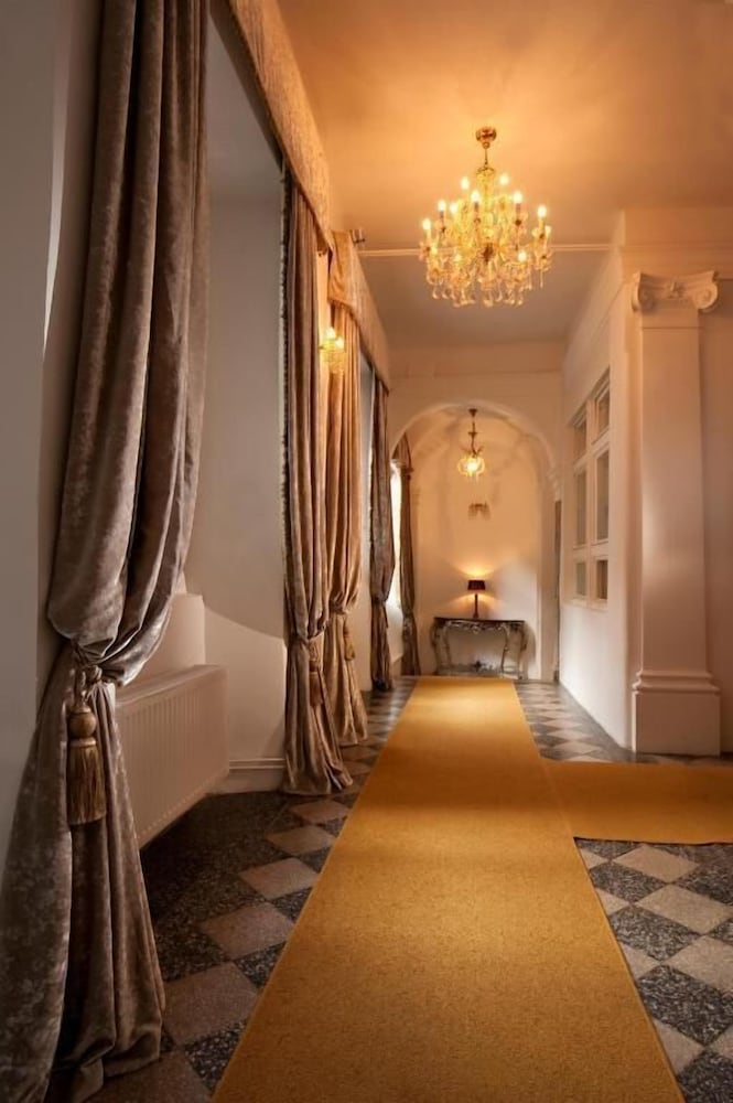 Фото Antiq Palace