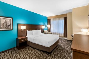 Гостиница Best Western Plus Hotel Montreal