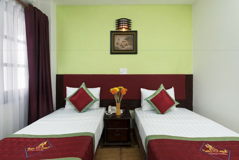 Фото Saint Paul Hotel