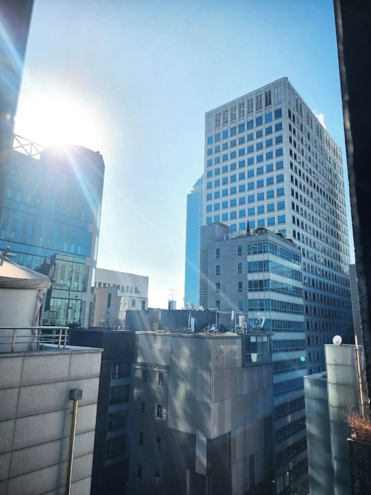 Фото H Avenue Hotel Gangnam Yeoksam