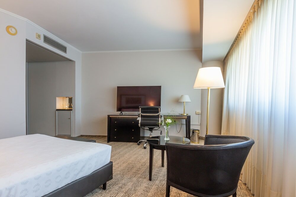 Фото Quinto Centenario Hotel