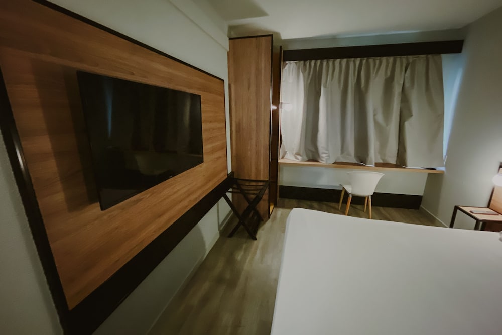 Фото ibis Mendoza