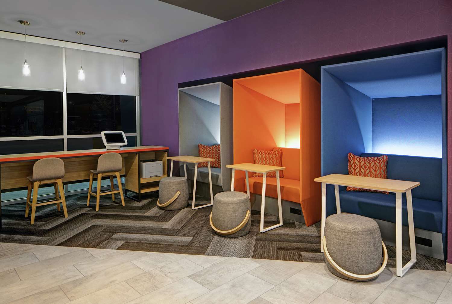 Фото Tru by Hilton Austin Airport, Tx