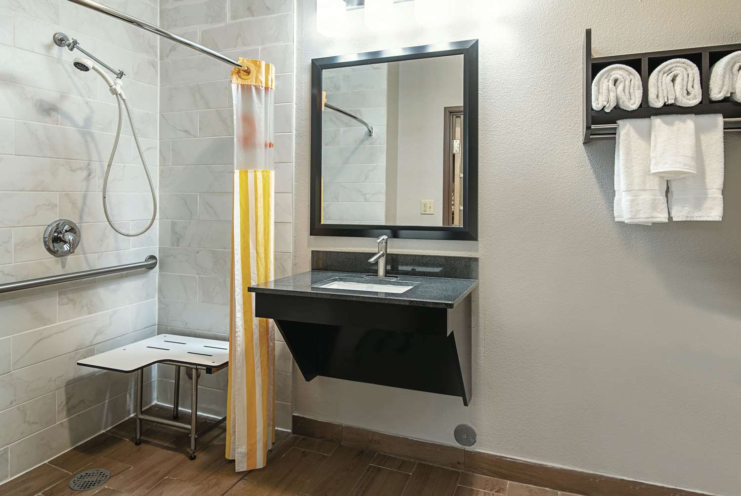 Фото La Quinta Inn by Wyndham Livermore