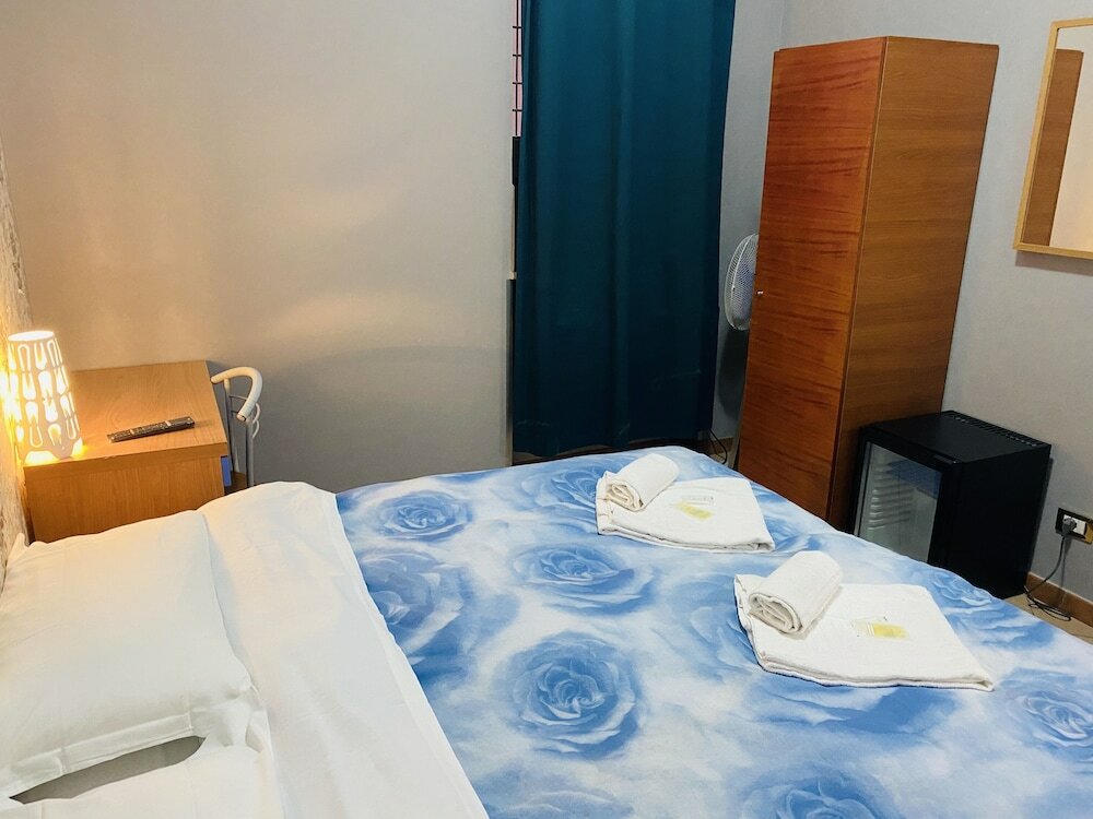 Фото A&c Much More II