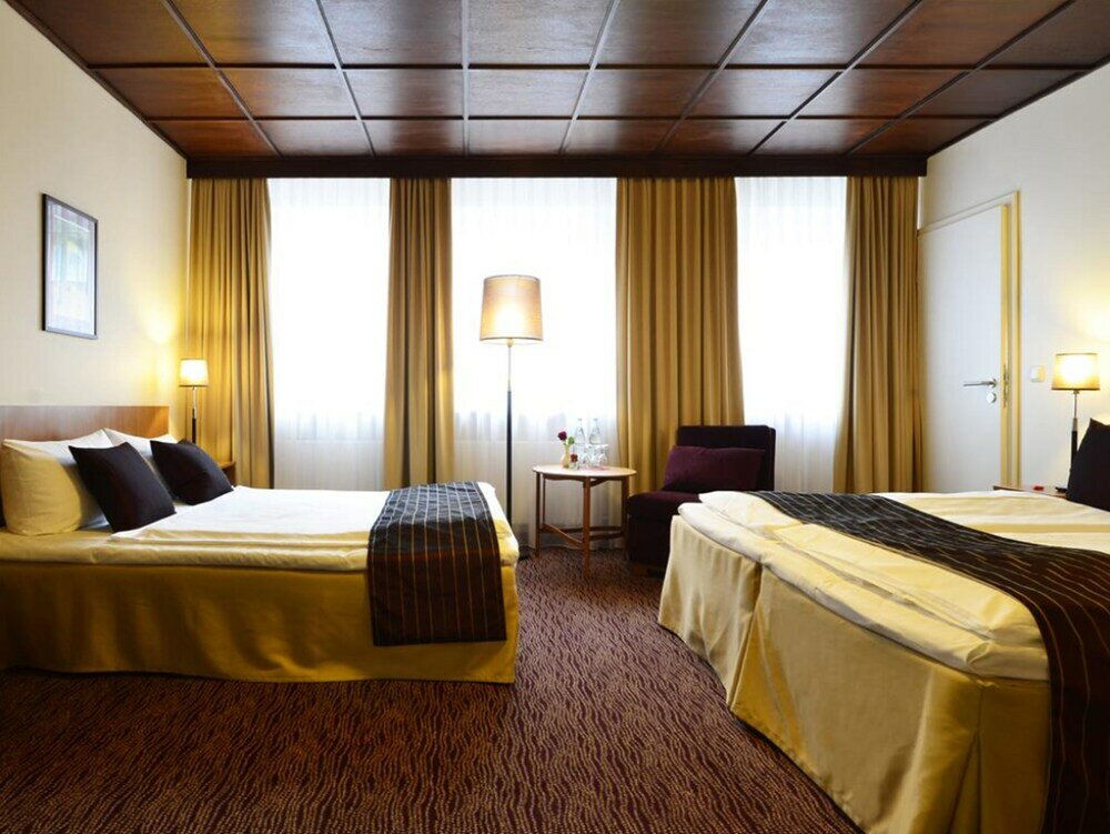 Фото Comfort Hotel tom Kyle