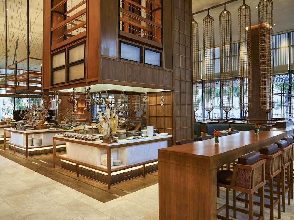 Фото Movenpick Resort Waverly Phu Quoc