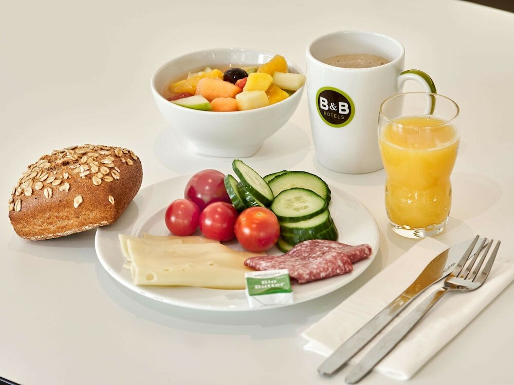 Фото B&b Hotel Frankfurt West