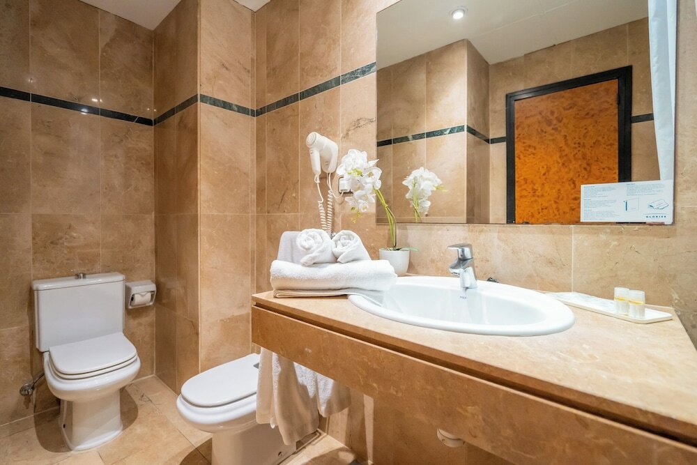 Фото Hotel Glories