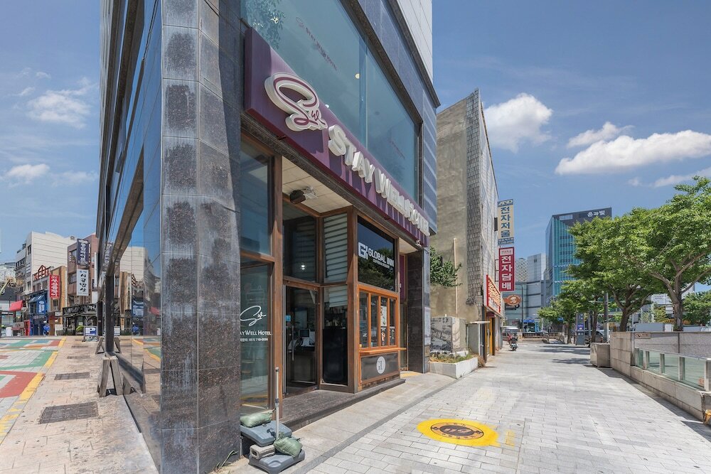 Фото Staywell Hotel