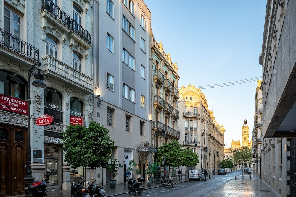 Фото Sweet Hotel Continental