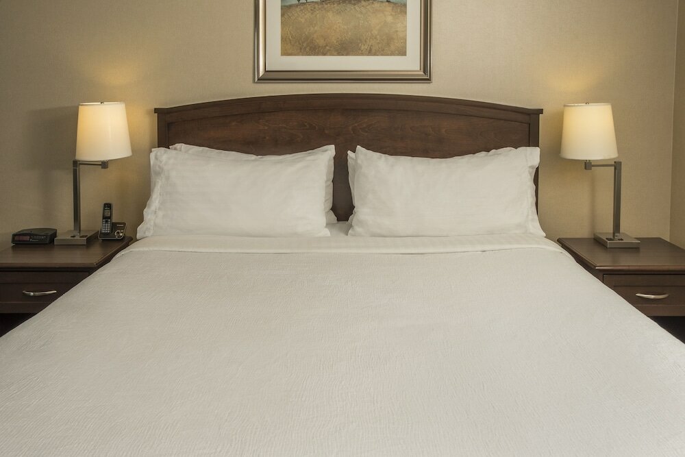 Фото Holiday Inn Conference Ctr Edmonton South