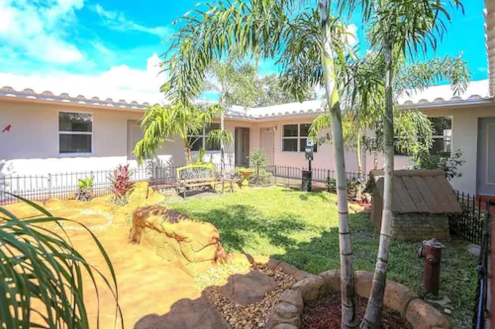 Фото Richard's Pet Friendly Motel