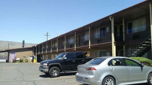 Гостиница Cedars Inn Lewiston в Льюистоне