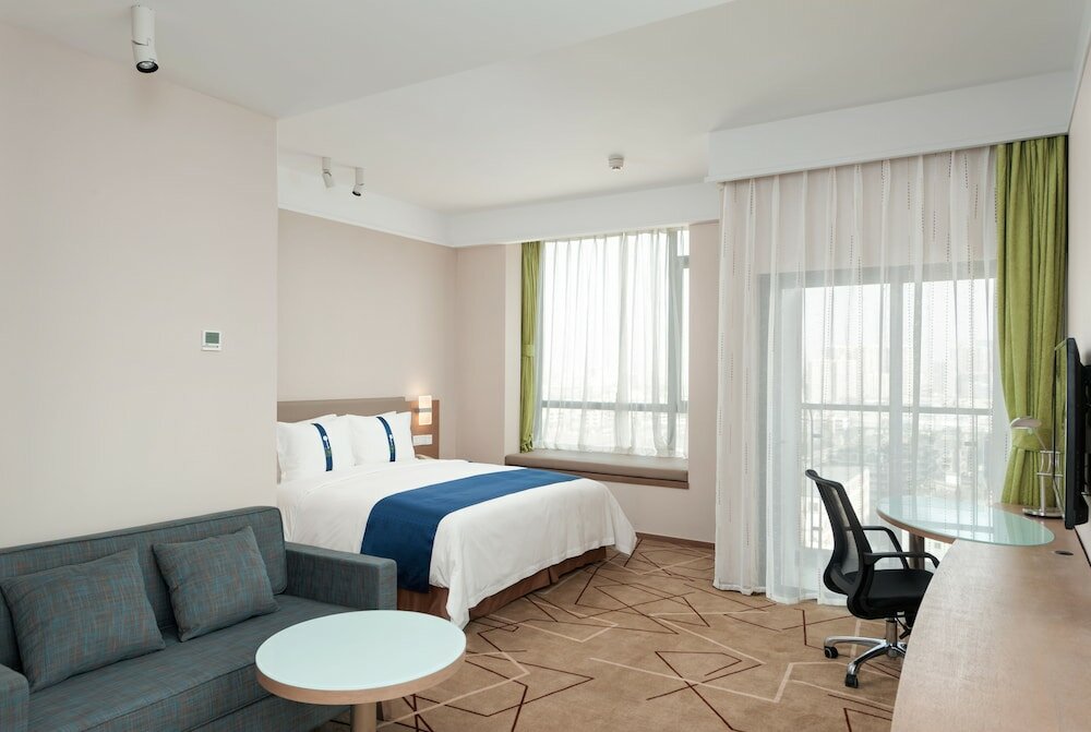 Фото Holiday Inn Express Chengdu West Gate