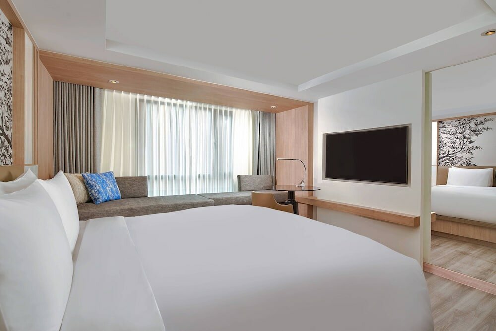 Фото Courtyard by Marriott North Pattaya