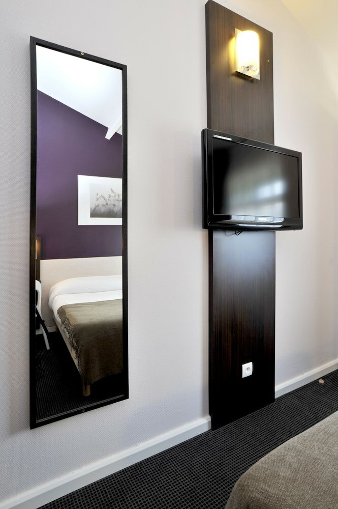 Фото Brit Hotel  Lyon Nord Dardilly