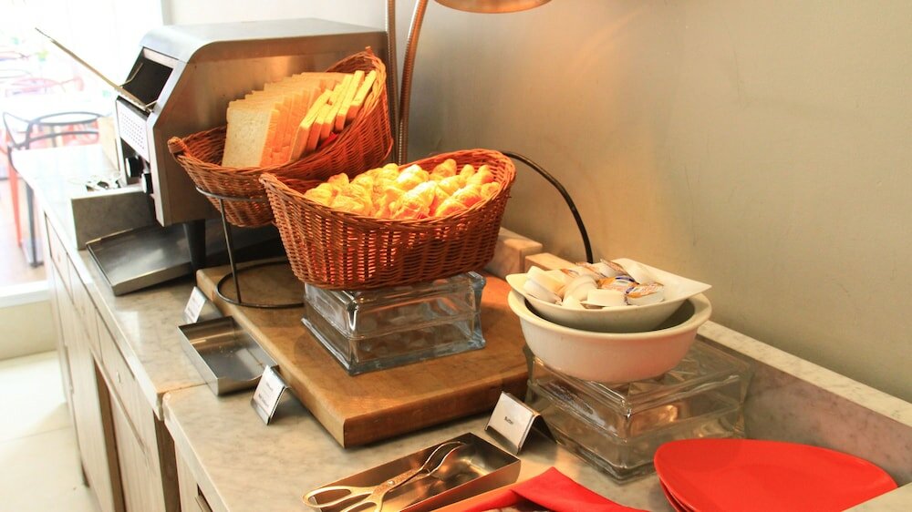 Фото Ibis Styles Jakarta Mangga Dua Square