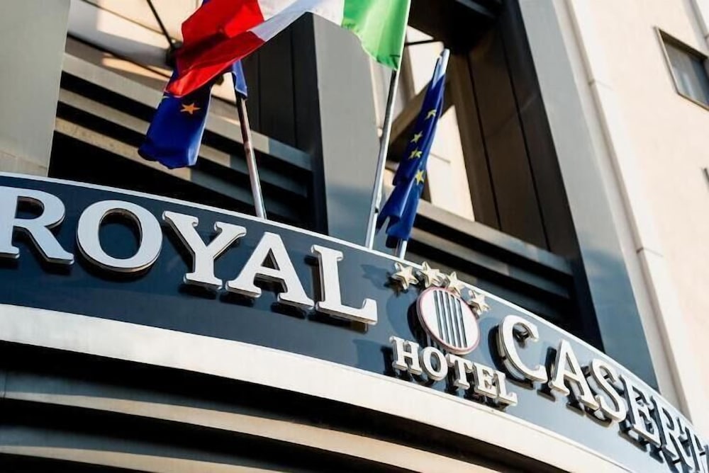 Фото Hotel Royal Caserta