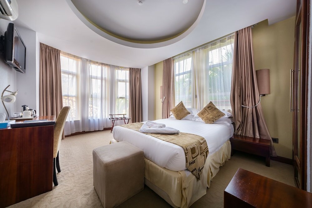 Фото отеля 3