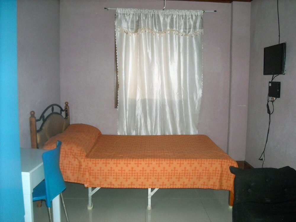 Фото Cebu Guest Inn