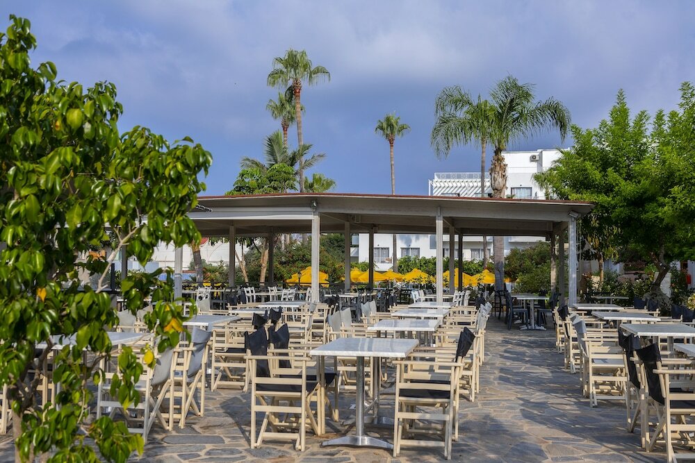 Фото Mayfair Gardens