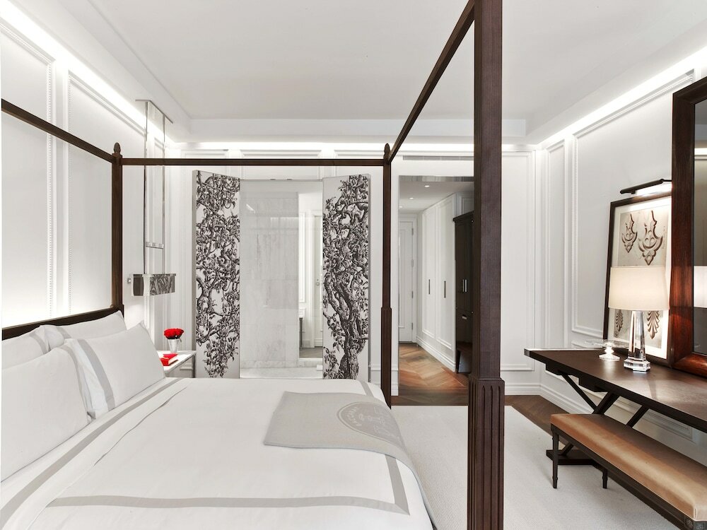 Фото Baccarat Hotel and Residences New York