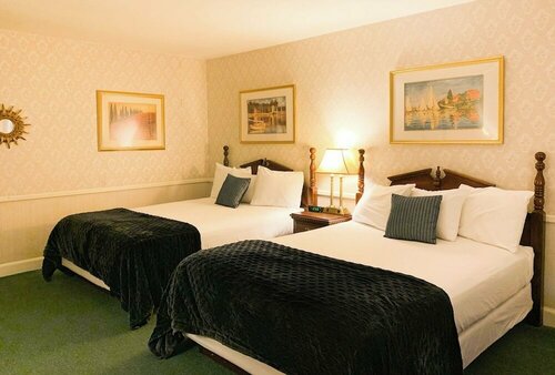 Внешний вид отеля Cedar Crest Inn в Кэмдене, фото 3
