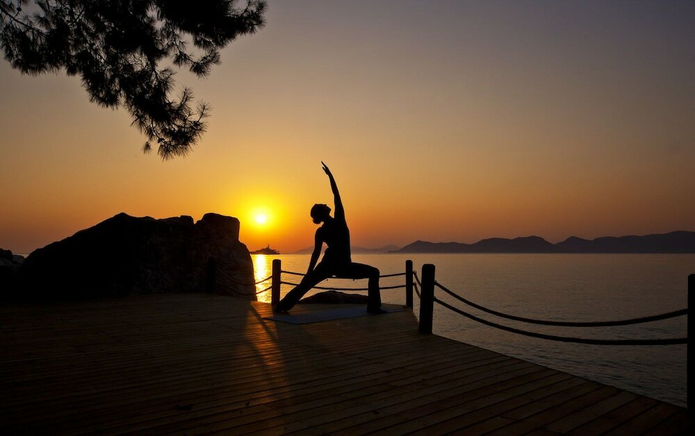 Фото Nautical Hotel