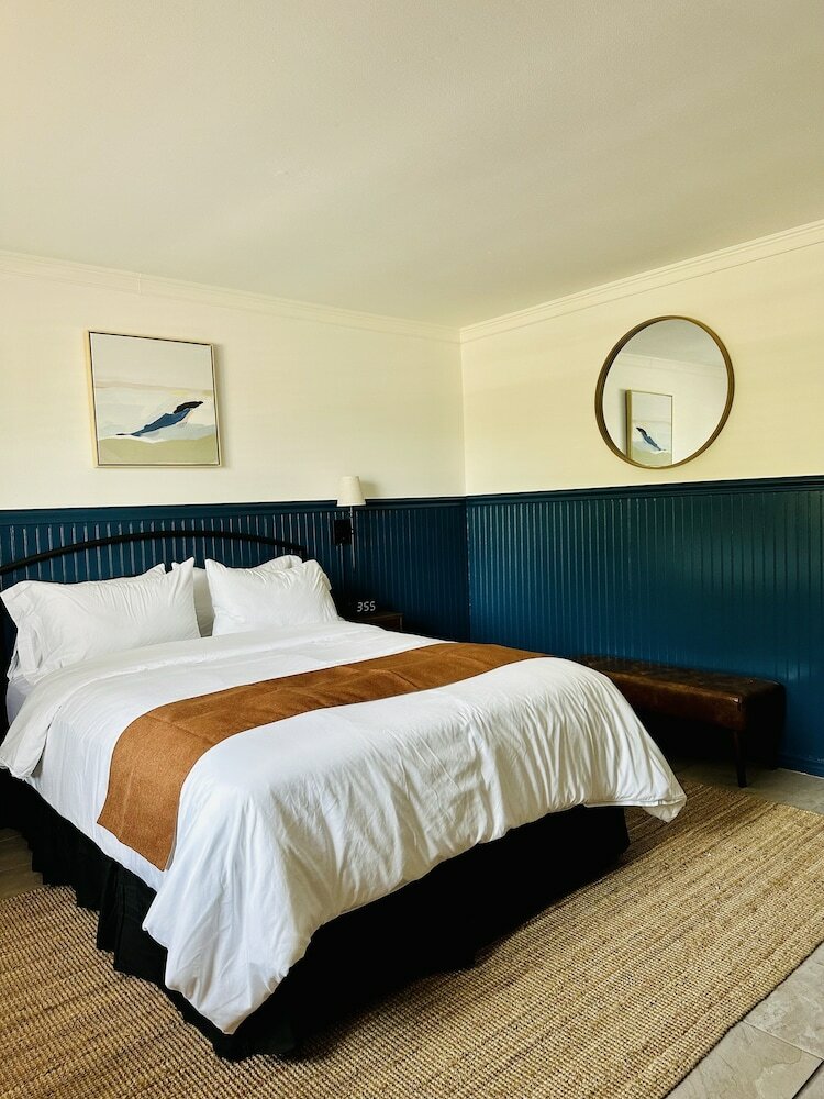 Фото Budget Host East End Hotel in Riverhead