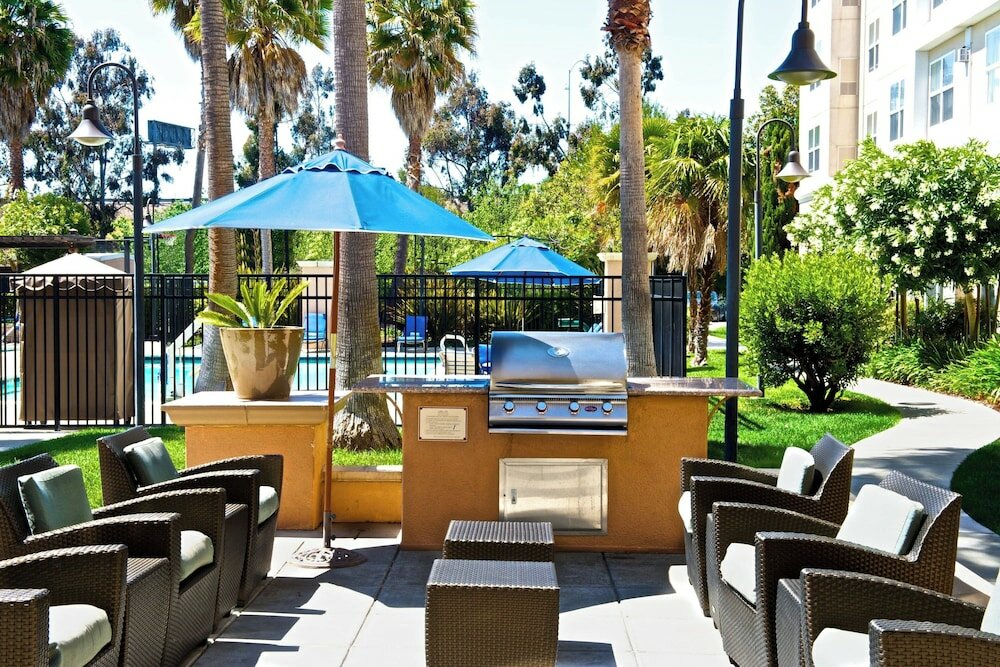 Фото Residence Inn by Marriott Newark Silicon Valley