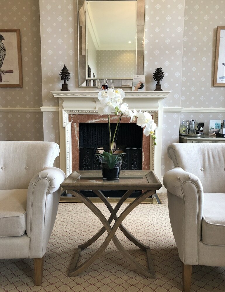 Фото Gisborough Hall