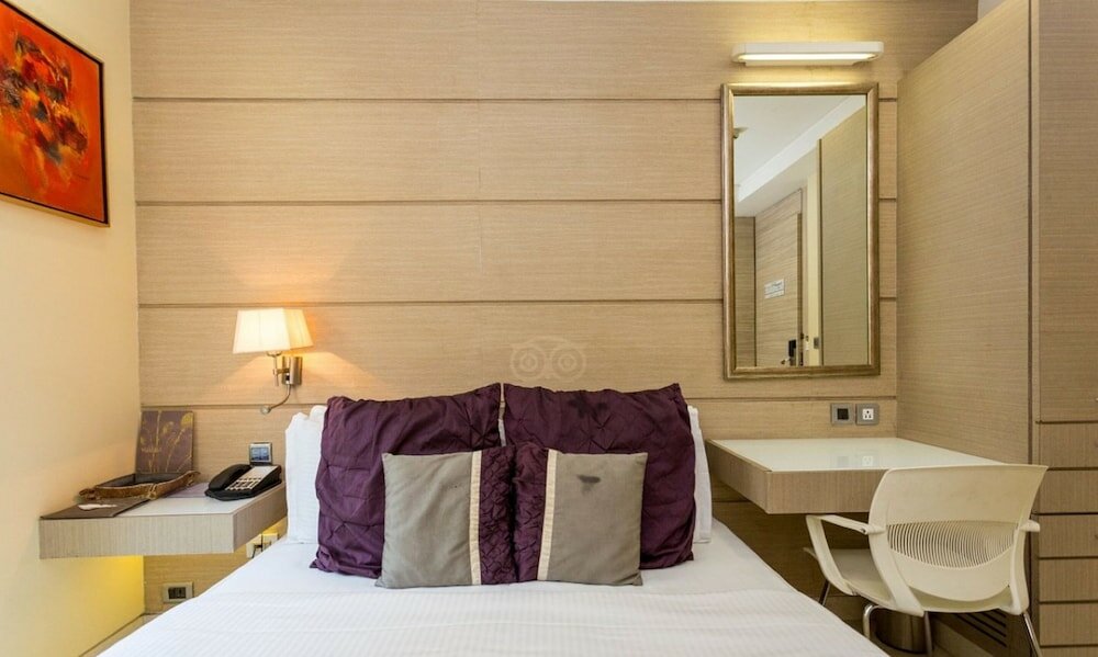 Фото Hotel Residency Fort Mumbai