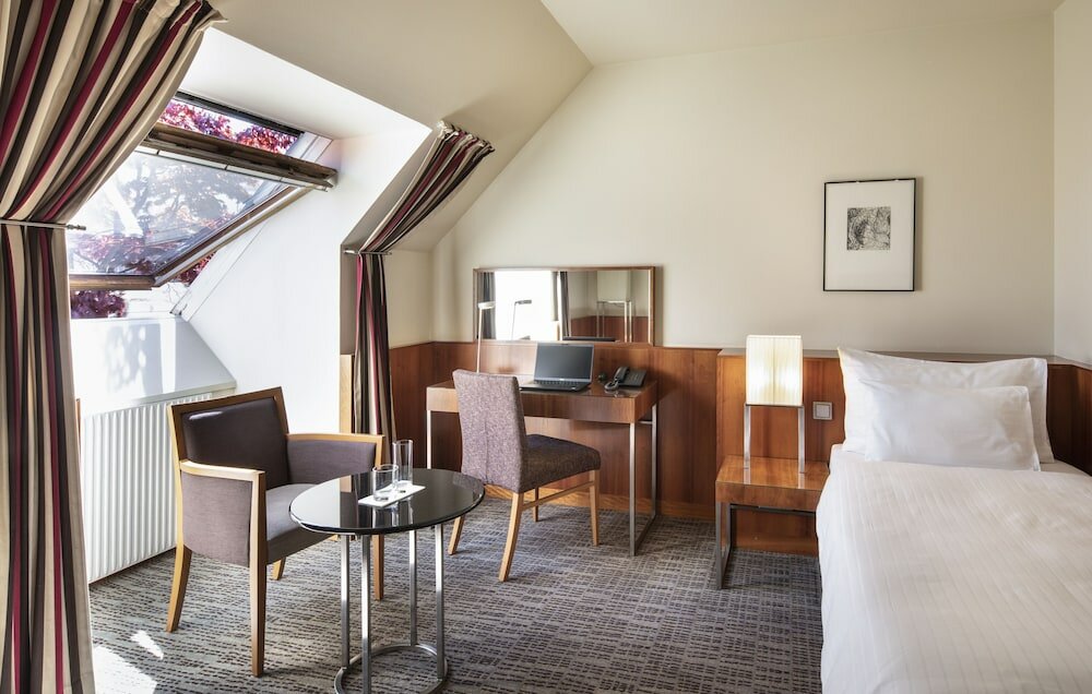 Фото K+k Hotel Maria Theresia