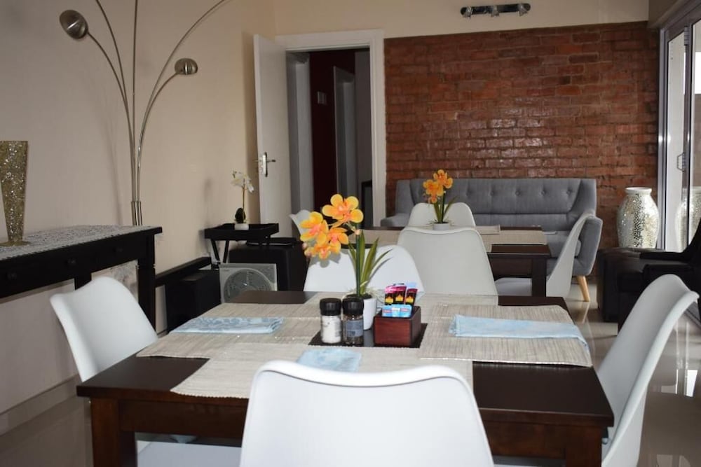 Фото Dei Gratia Guesthouse