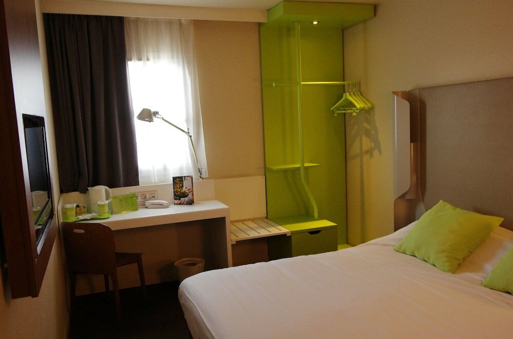 Фото Hôtel Campanile Lyon Ouest - Tassin