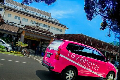 Внешний вид отеля Favehotel Braga в Бандунге, фото 2