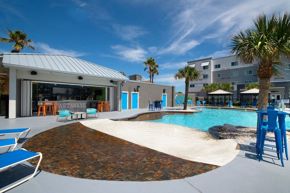 Фото Courtyard by Marriott Galveston Island