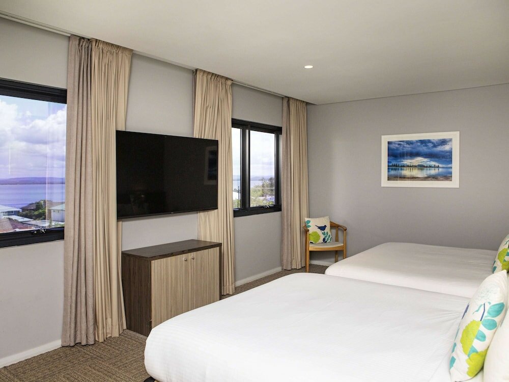 Фото Ibis Styles The Entrance