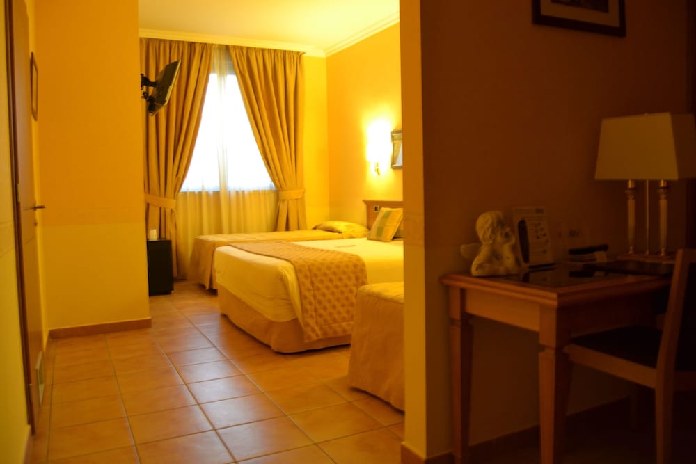 Фото Hotel Seccy