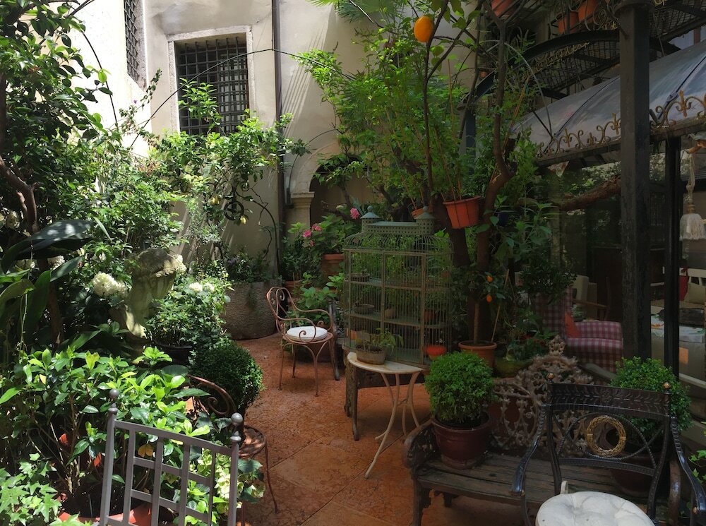 Фото Gabbia d'Oro