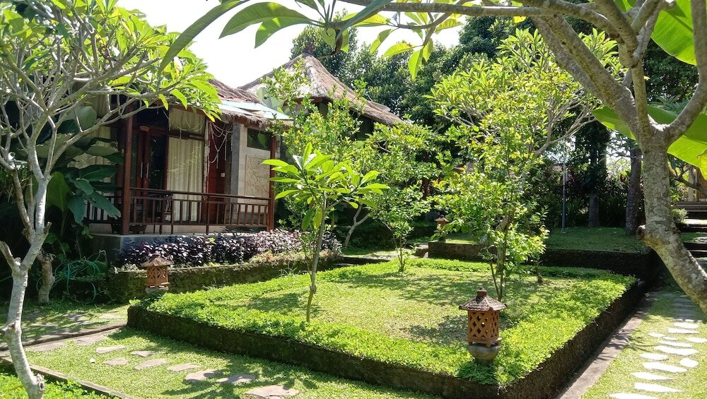 Фото Astawa House