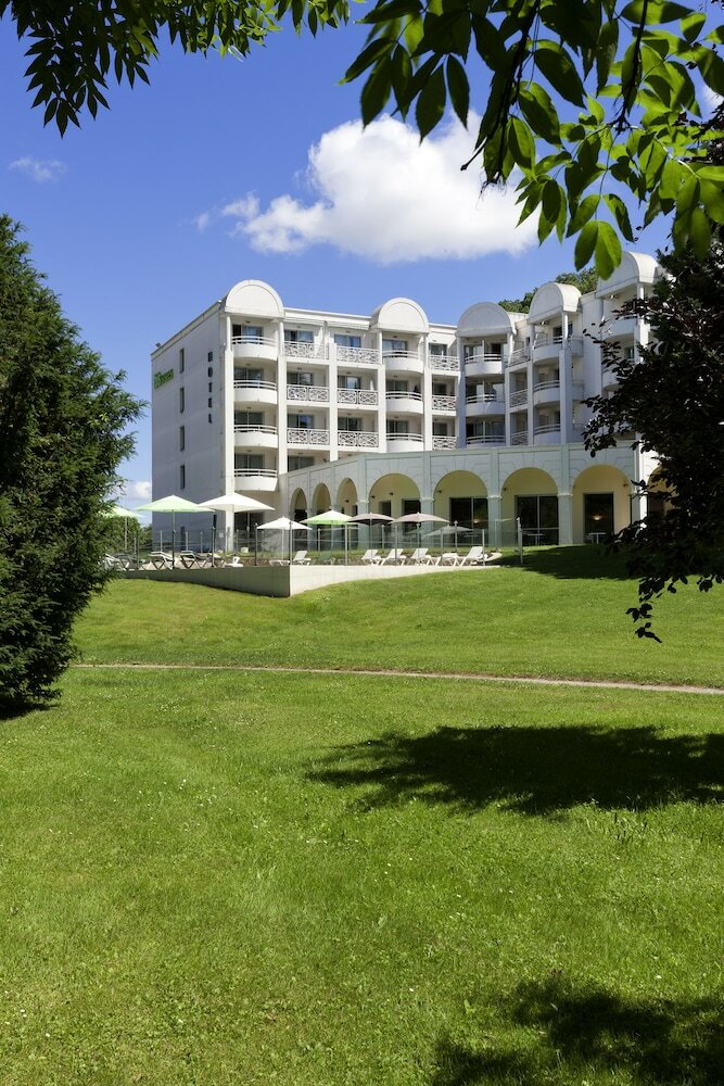 Фото Ibis Styles Domaine De Marlioz