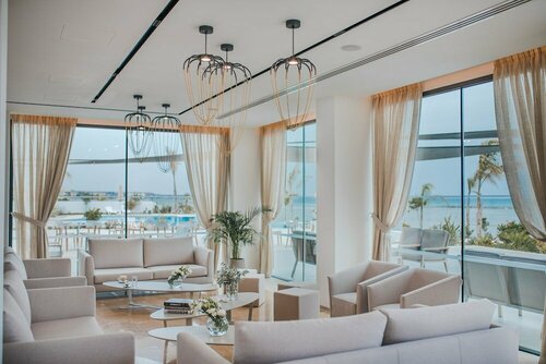 Внешний вид отеля Lebay Beach в Ороклини, фото 2